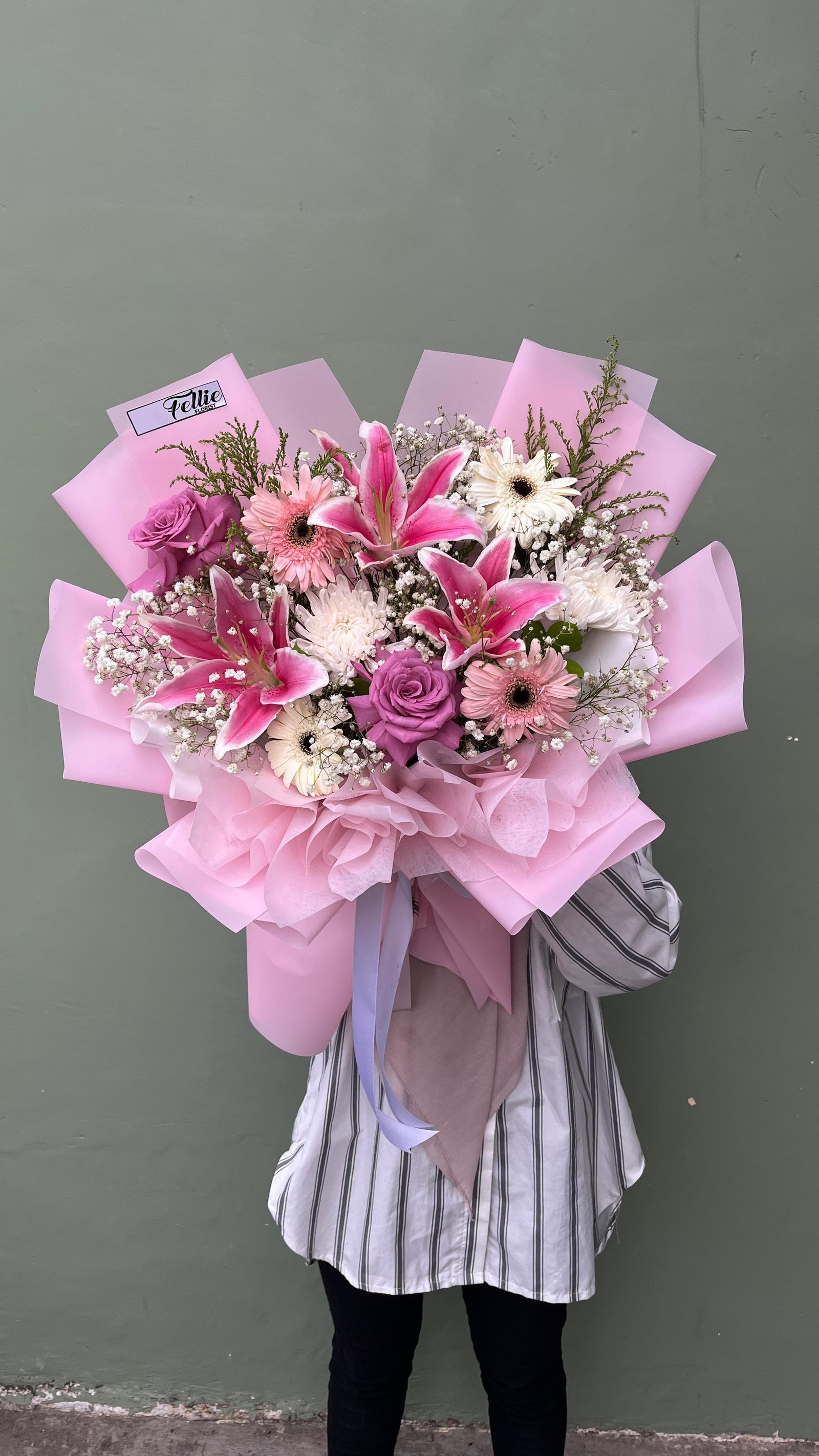 Royal Lily Bouquet